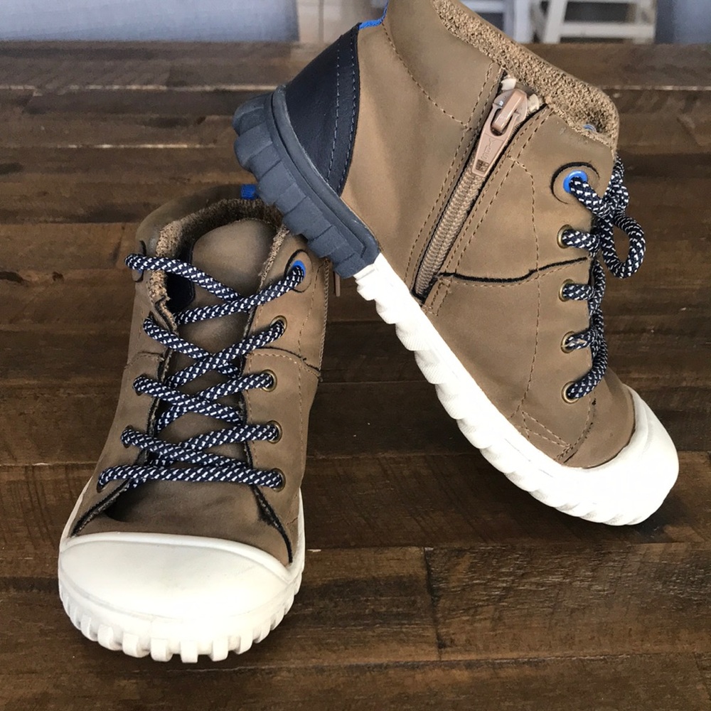 Cat & Jack perfect zip up or lace up boots